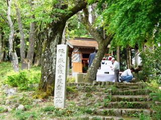 �˃��x�̐킢-4