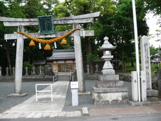 �k���e����-8